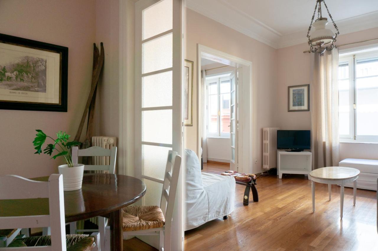 شقة Hadrians Den In Heart Of Plaka By Jj Hospitality أثينا المظهر الخارجي الصورة